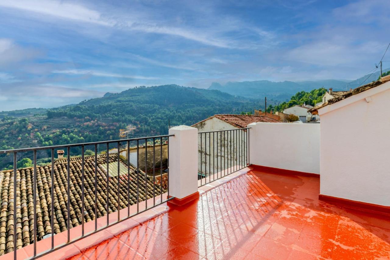 Casa Serrella - Abdet Confrides Bagian luar foto