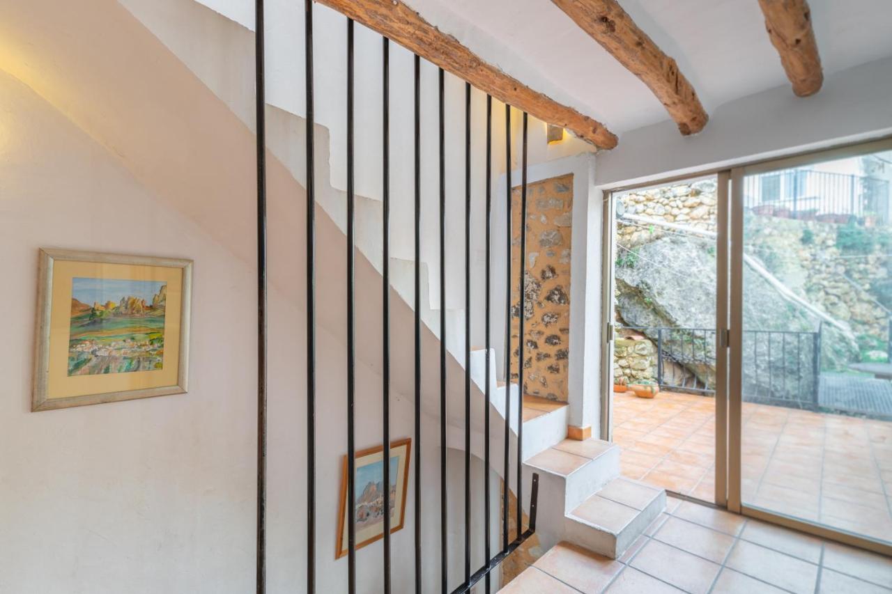 Casa Serrella - Abdet Confrides Bagian luar foto